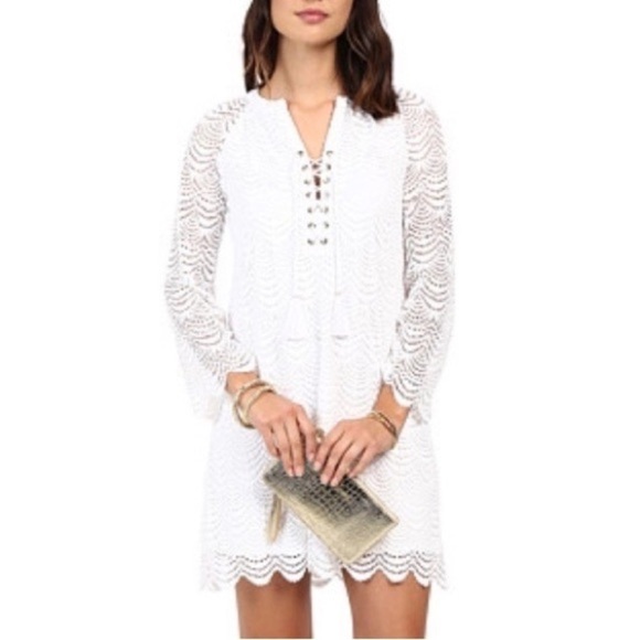 LILLY Pulitzer Sea Isle White Scallop Lace Bell Sleeve Shift Dress - Picture 1 of 16